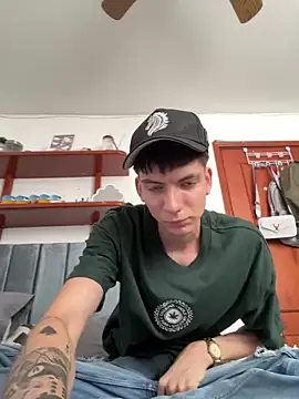 Snapshot of Luck__090 chatting on September 2025 07:36:02 PM Luck 090 online show from September 2025 07:36:02 PM