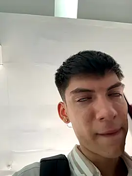 Snapshot of Luck__090 chatting on September 2025 04:02:01 PM Luck 090 online show from September 2025 04:02:01 PM