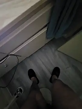 sthuart22 online show from February 2026 01:06:02 AM