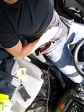 Latinfogoso84 online show from April 2026 10:27:02 AM