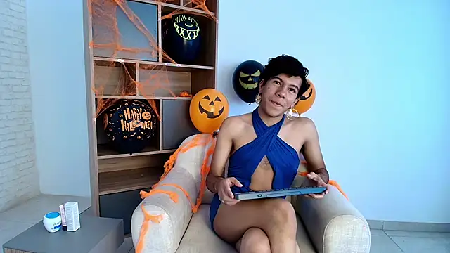 E R O S  online show from October 2025 02:49:01 PM