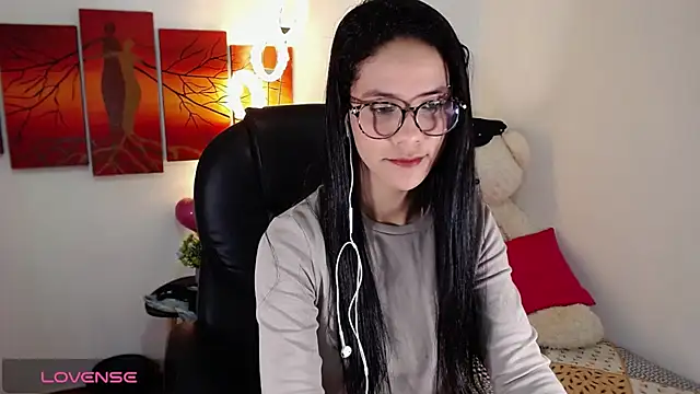 Ashley olivares online show from October 2025 01:57:02 PM