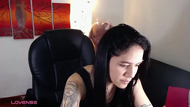 Ashley olivares online show from September 2025 04:57:02 PM