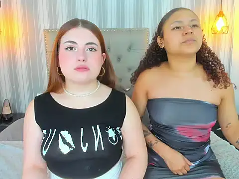 Snapshot of Vicluxxx chatting on February 2026 01:55:02 PM Vicluxxx online show from February 2026 01:55:02 PM