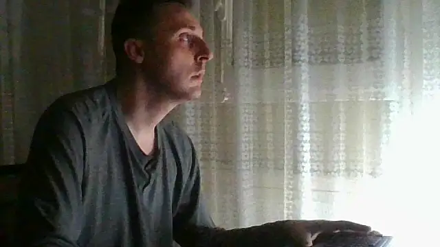 Snapshot of dani878879 chatting on October 2025 08:00:01 AM dani878879 online show from October 2025 08:00:01 AM