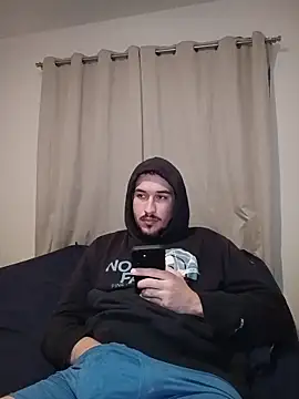 Jadriel23 online show from December 2025 02:12:02 AM