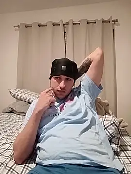 Jadriel23 online show from December 2025 12:14:01 AM