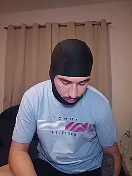 Jadriel23 online show from November 2025 02:59:01 AM