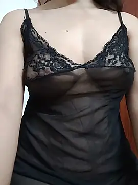 MaryyLy online show from July 2026 11:06:01 AM