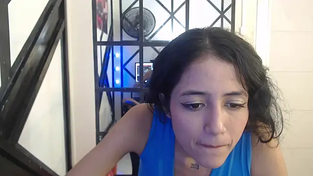 emily rz1 online show from October 2025 07:15:01 PM
