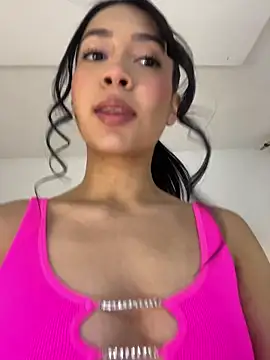 Soe Love online show from March 2026 11:54:01 PM