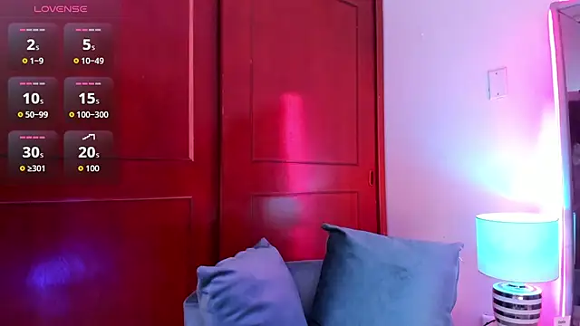 Snapshot of _valeria_saenz_ chatting on November 2025 03:00:02 AM valeria saenz online show from November 2025 03:00:02 AM