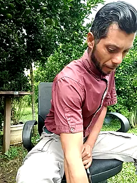 AlphaAlterX online show from October 2025 01:34:01 PM