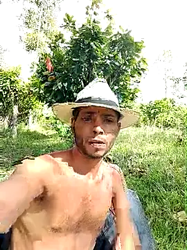 Snapshot of AlphaAlterX chatting on February 2026 08:33:02 PM AlphaAlterX online show from February 2026 08:33:02 PM