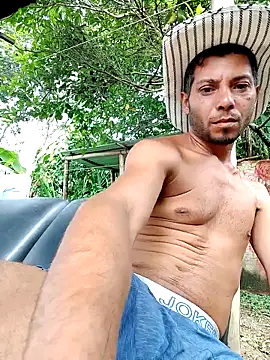 AlphaAlterX online show from November 2025 02:39:01 PM