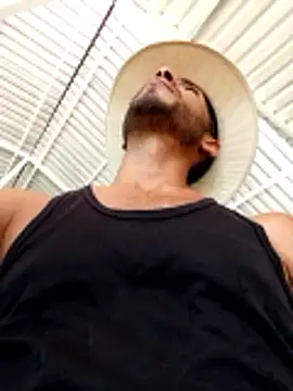 Snapshot of AlphaAlterX chatting on January 2026 03:48:02 PM AlphaAlterX online show from January 2026 03:48:02 PM