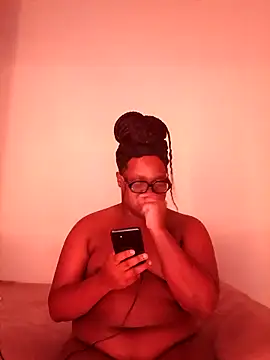 Gyminae online show from October 2025 06:07:01 PM