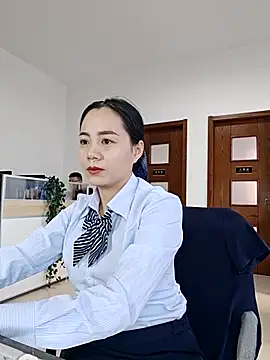 bingxin- online show from December 2025 12:43:01 AM