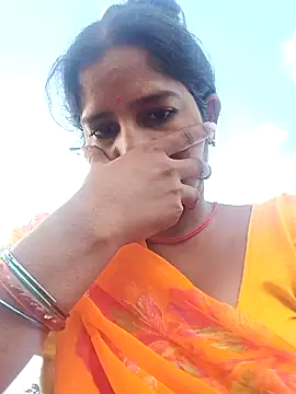 Snapshot of Hot_Seema83 chatting on October 2025 12:08:01 PM Hot Seema83 online show from October 2025 12:08:01 PM