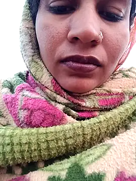 Hot Seema83 online show from November 2025 01:21:02 AM