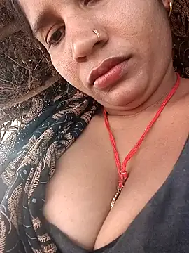 Hot Seema83 online show from November 2025 06:18:02 AM