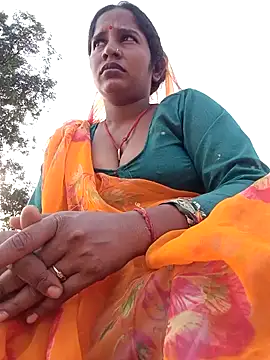 Snapshot of Hot_Seema83 chatting on October 2025 10:34:01 AM Hot Seema83 online show from October 2025 10:34:01 AM