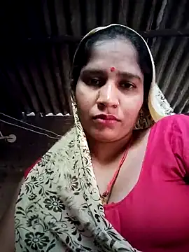 Snapshot of Hot_Seema83 chatting on September 2025 06:56:02 AM Hot Seema83 online show from September 2025 06:56:02 AM