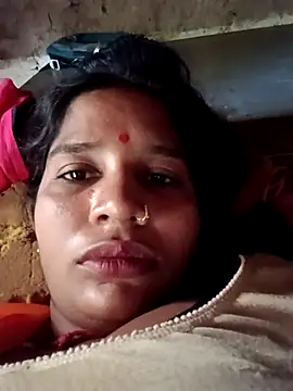 Snapshot of Hot_Seema83 chatting on September 2025 08:10:02 AM Hot Seema83 online show from September 2025 08:10:02 AM