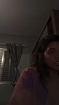 Maricamposs online show from December 2025 01:49:02 AM