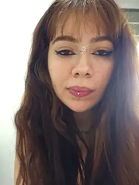 ingridequinti online show from May 2026 03:33:02 AM
