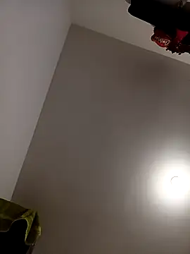 Snapshot of HotRolo chatting on March 2026 04:19:02 AM HotRolo online show from March 2026 04:19:02 AM