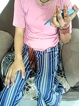 Snapshot of Student_girl2 chatting on September 2025 05:00:02 AM Student girl2 online show from September 2025 05:00:02 AM