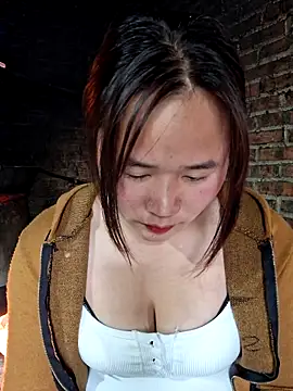 ALIENHR38 online show from March 2026 02:06:02 AM