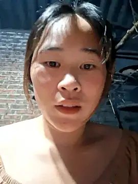 ALIENHR38 online show from October 2025 12:01:01 AM