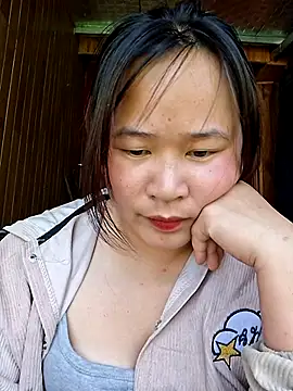 ALIENHR38 online show from May 2026 07:59:01 AM