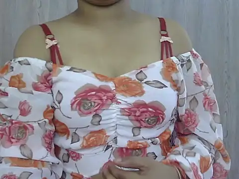 Iam Riya online show from September 2025 04:28:02 AM