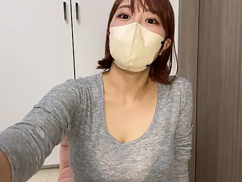 Mitu  o0 online show from October 2025 03:53:01 PM