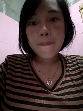 Snapshot of soope-00 chatting on October 2025 02:04:01 PM soope-00 online show from October 2025 02:04:01 PM