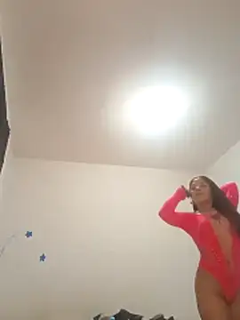Snapshot of mamasitapetite chatting on February 2026 05:41:01 AM mamasitapetite online show from February 2026 05:41:01 AM