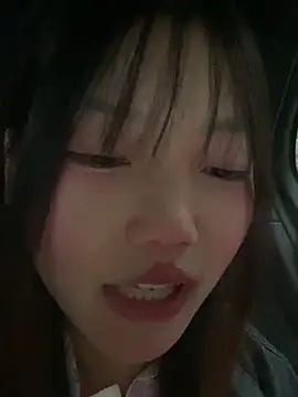 xixi 28 online show from October 2025 01:48:01 AM
