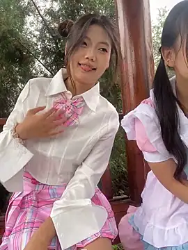xixi 28 online show from October 2025 02:59:02 AM