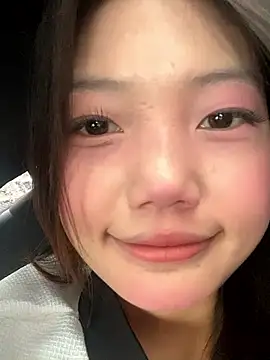 xixi 28 online show from September 2025 02:18:02 AM