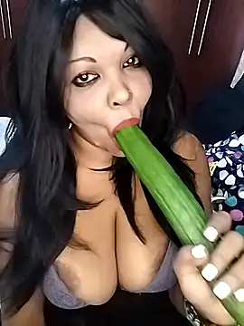 Snapshot of hemilynthomas2467 chatting on April 2026 11:06:01 AM hemilynthomas2467 online show from April 2026 11:06:01 AM