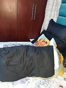 hemilynthomas2467 online show from February 2026 05:46:02 PM