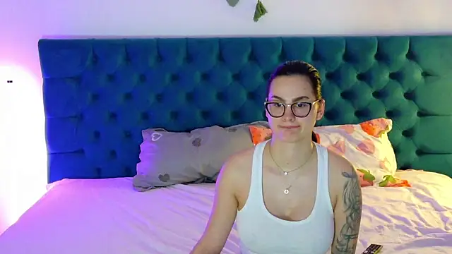 LexieRosse online show from October 2025 07:32:02 AM