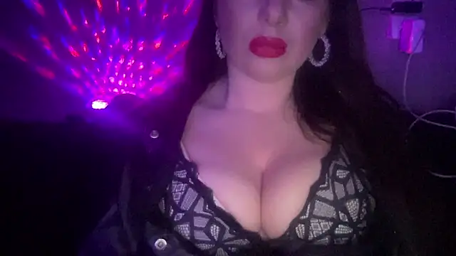 Djelina940 online show from January 2026 07:41:02 PM