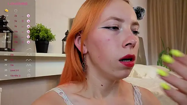 JuliannaWenger online show from September 2025 04:45:02 PM