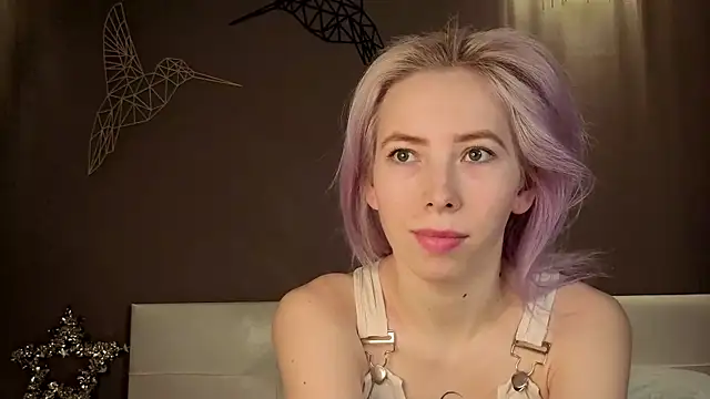 JuliannaWenger online show from January 2026 05:27:02 PM