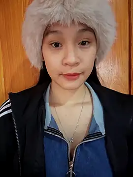 ChiecumBae online show from December 2025 01:50:01 AM