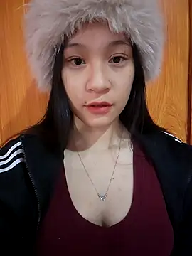 ChiecumBae online show from December 2025 01:50:02 AM